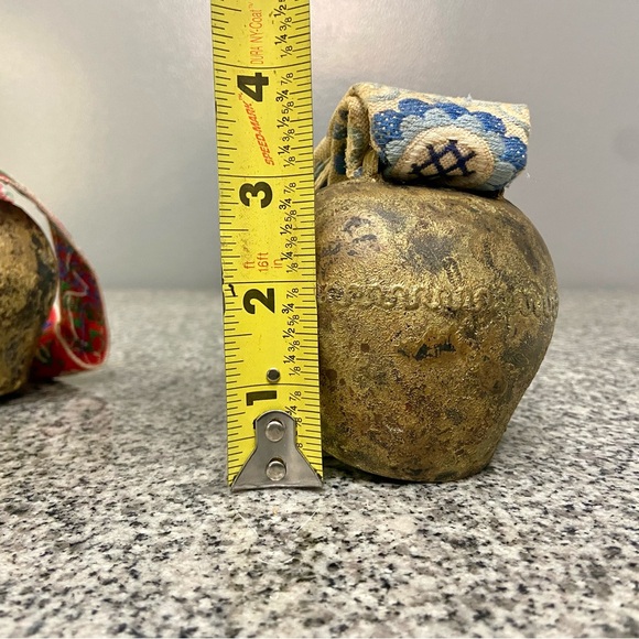 Embroidered Tapestry Cow Bells (2) Vtg Floral Wall Hanging Farmhouse Cottagecore - Picture 15 of 16